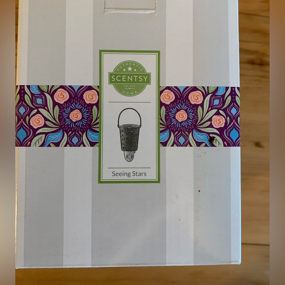 Scentsy Seeing Stars warmer